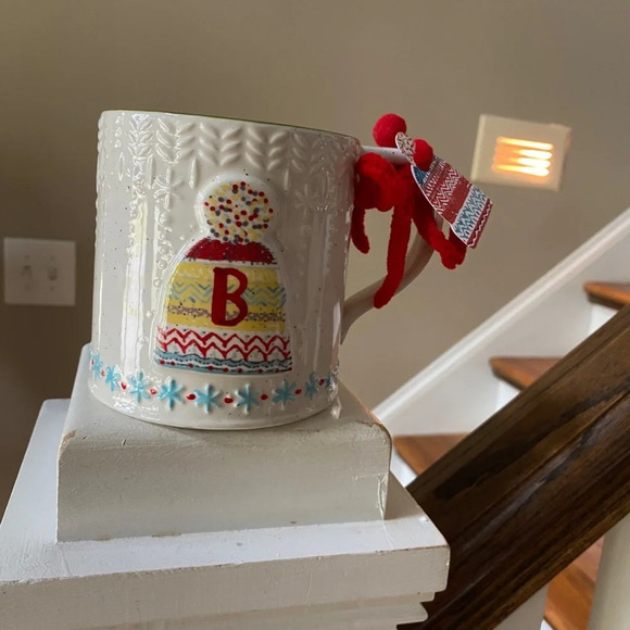 Anthropologie Bundle Up Monogram Mug "B" - Picture 3 of 4
